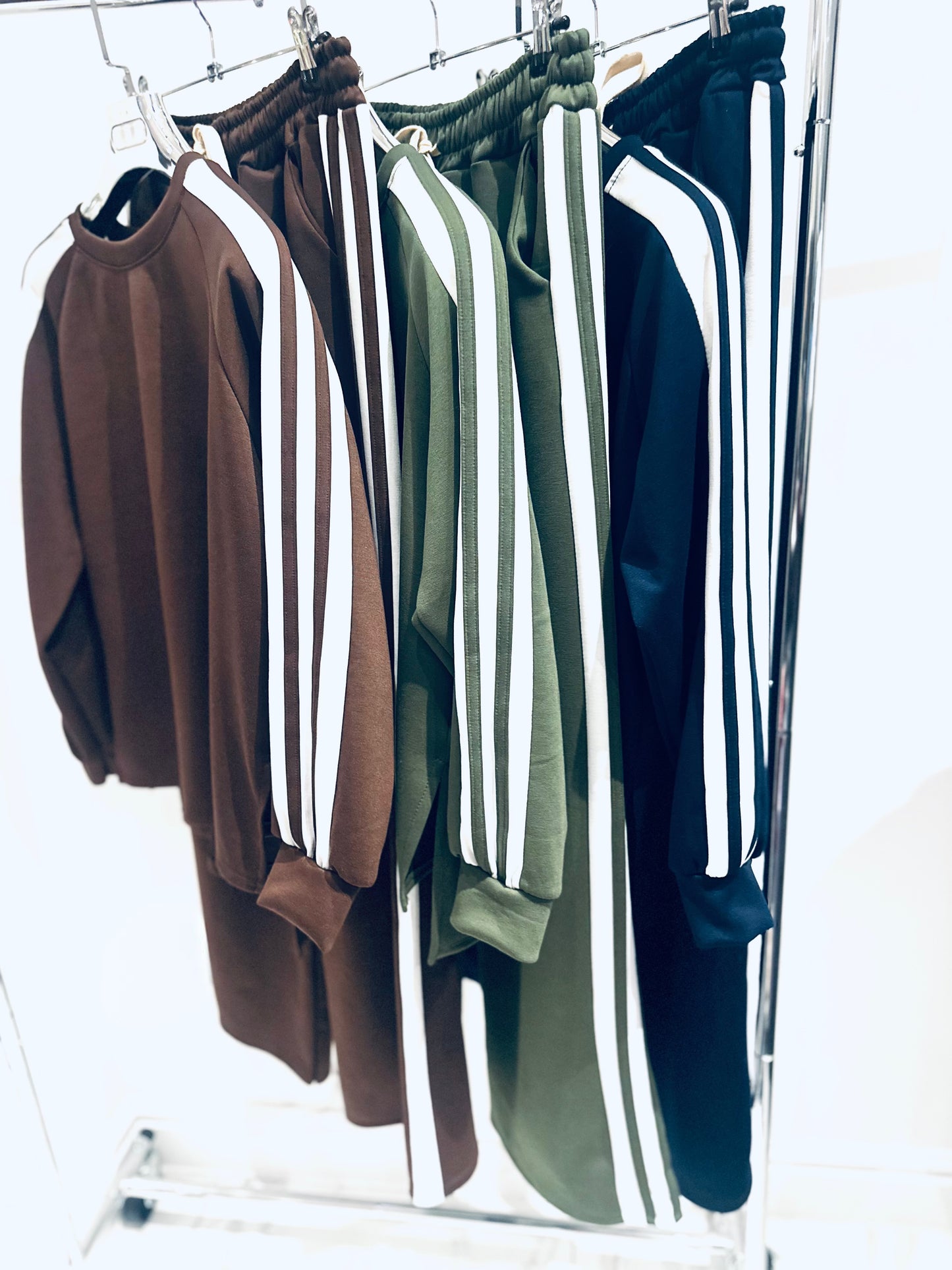 ZAVITA Brown Striped Top & Wide Leg Pants Oversized Co-Ord