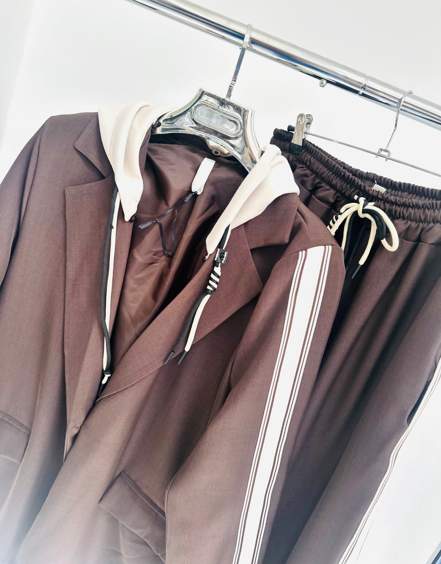 ZETTA Brown Side Stripe Hooded Blazer & Trousers Set