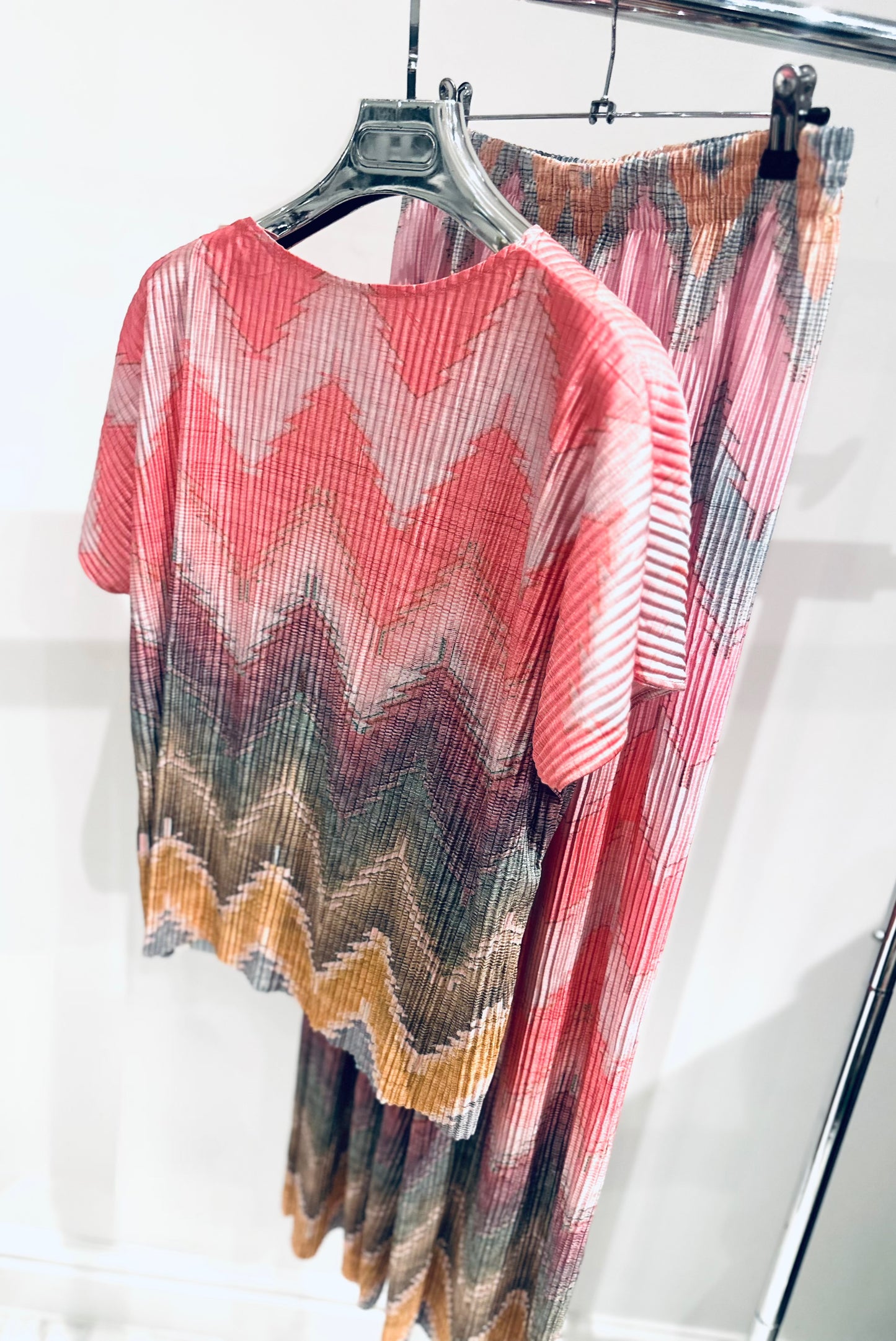 JIANNA Pink Zig Zag Printed Co-Ord