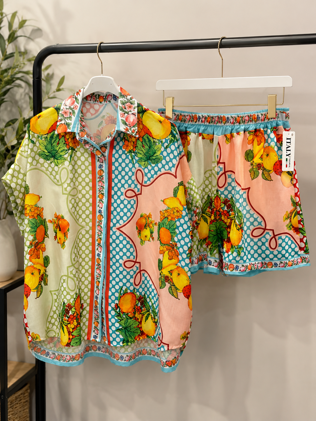 CYRA Shorts Set