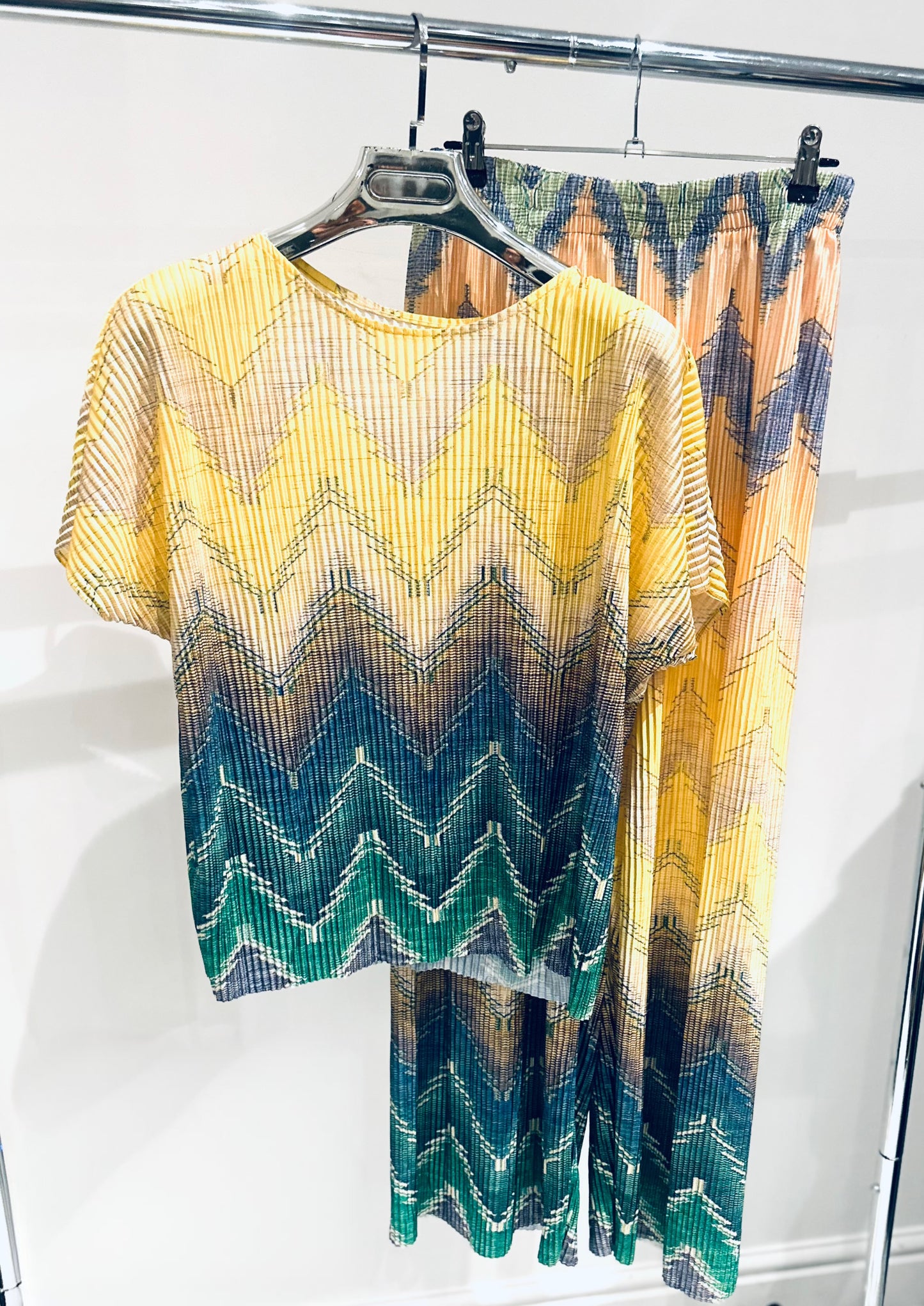 JIANNA Yellow Zig Zag Printed Co-Ord
