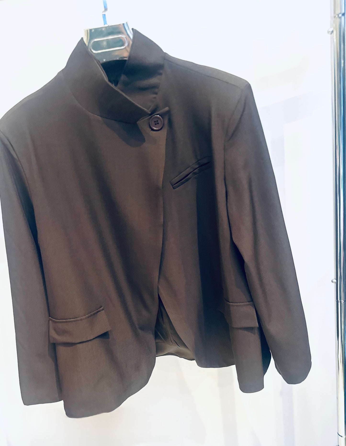 MAELIS Brown High Neck Blazer