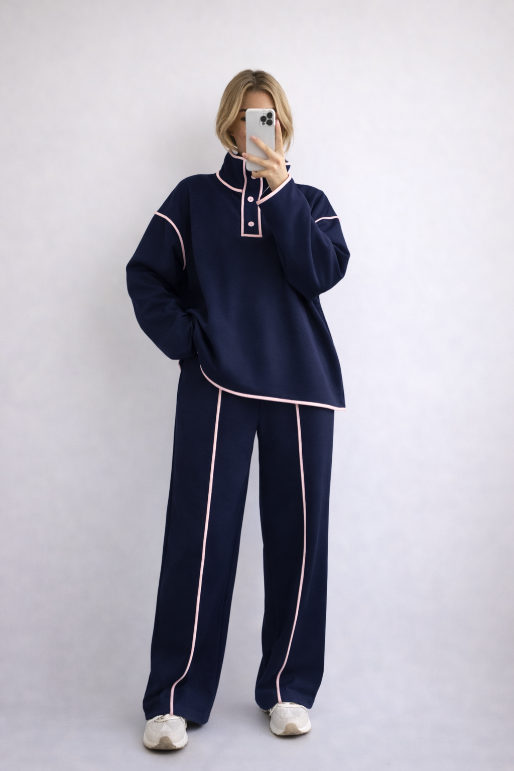 ZARIA Navy Sweater & Trousers Lounge Set
