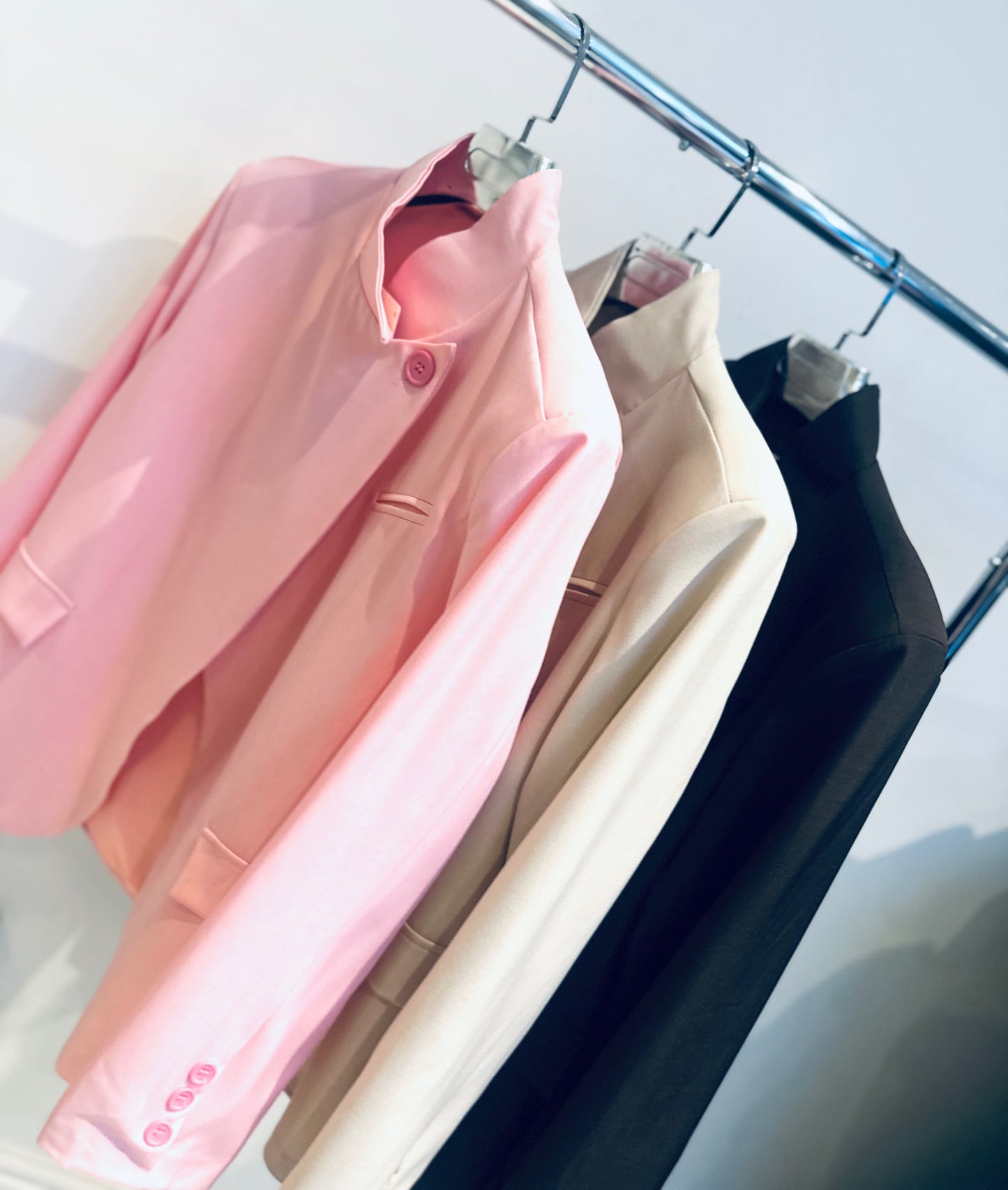 MAELIS Beige High Neck Blazer