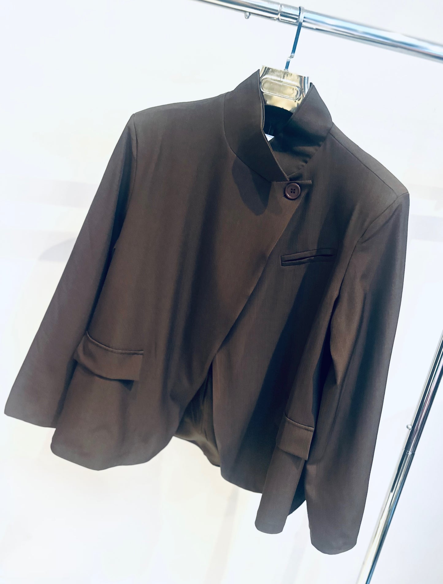 MAELIS Brown High Neck Blazer