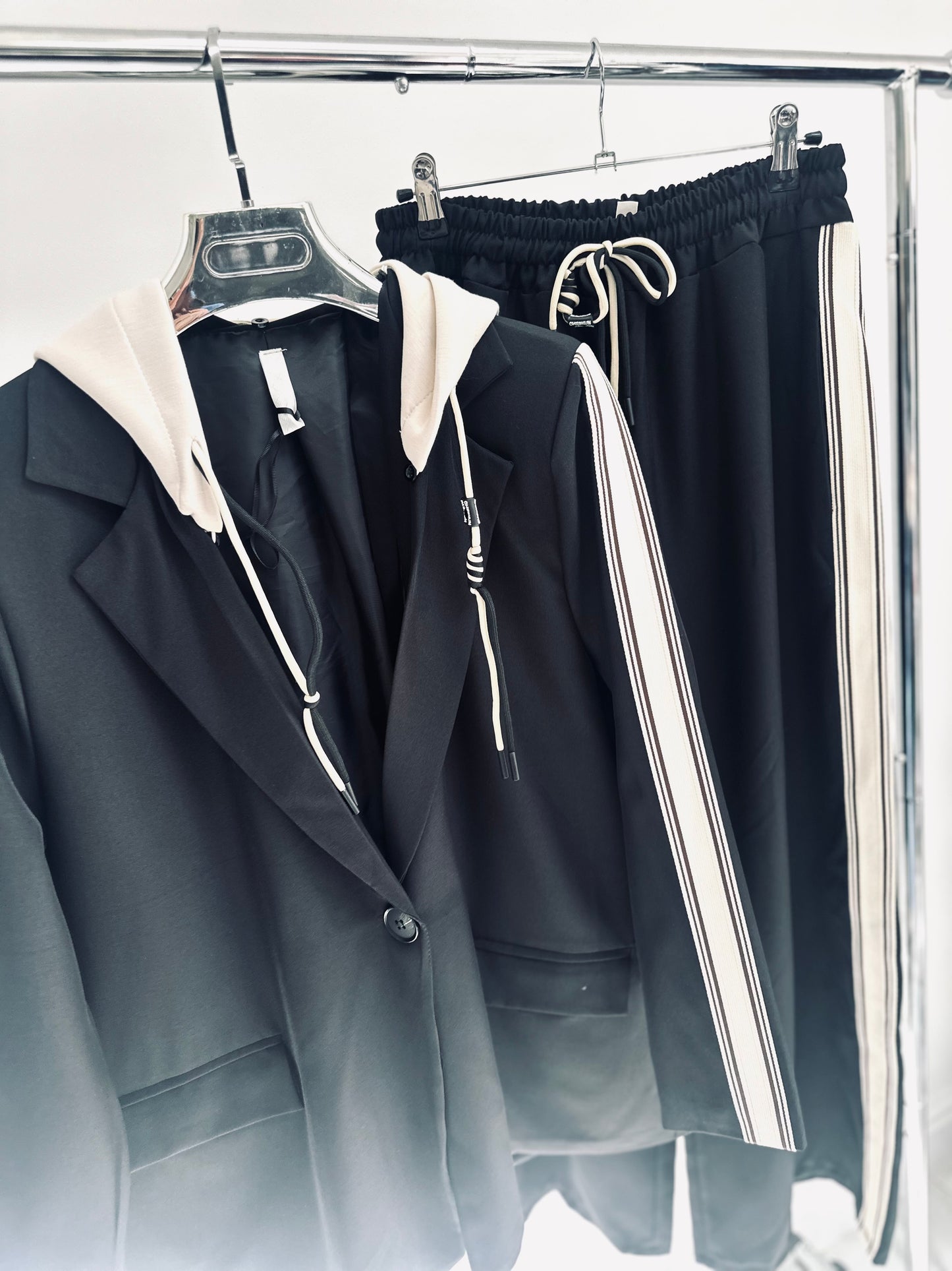 ZETTA Black Side Stripe Hooded Blazer & Trousers Set