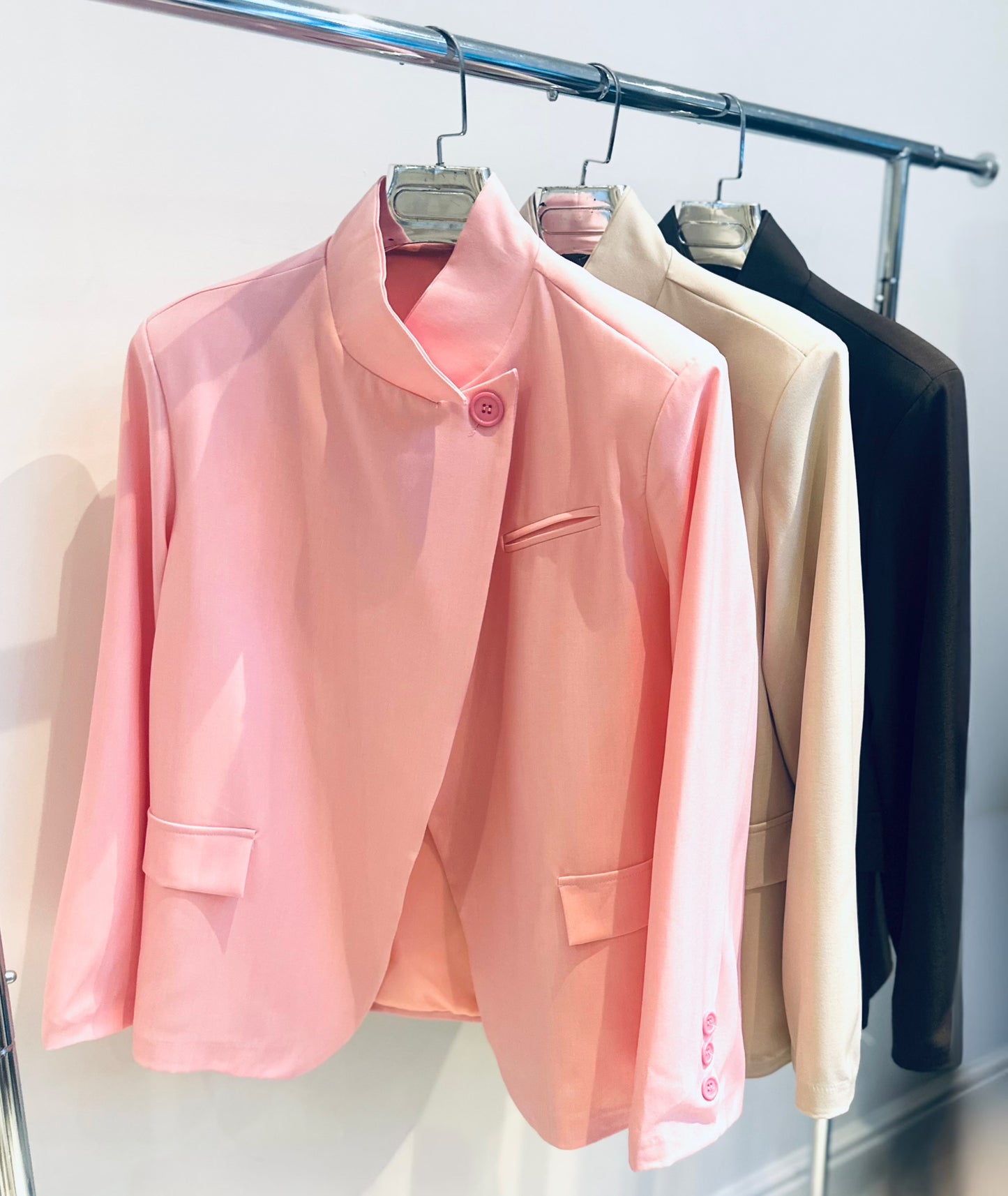 MAELIS Beige High Neck Blazer