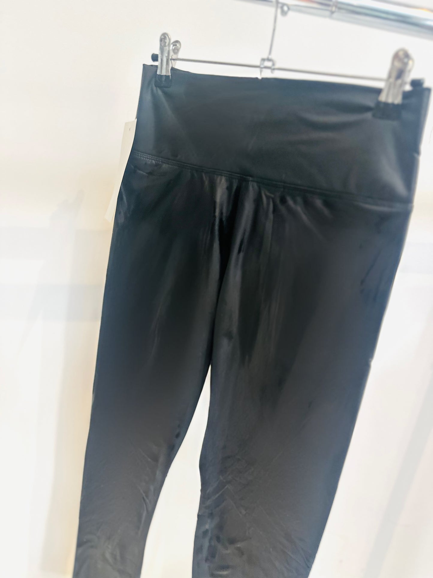 LOTTIE Black Matte Faux Leather Leggings