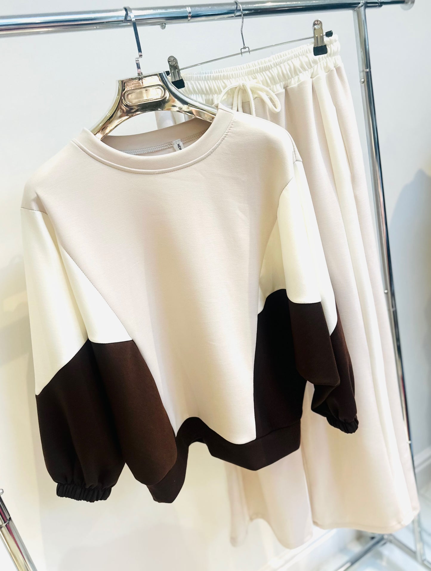 CAMILLE Beige Contrast Sweater & Joggers Lounge Set