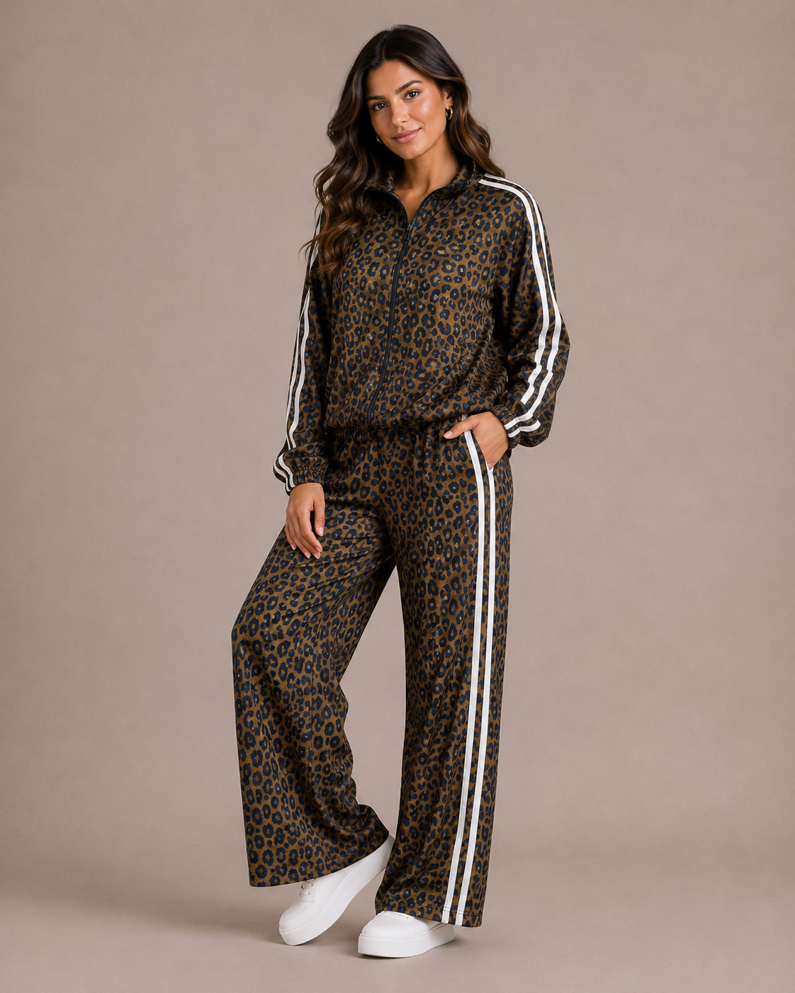 CALYRA White Stripe Leopard Print Tracksuit Set