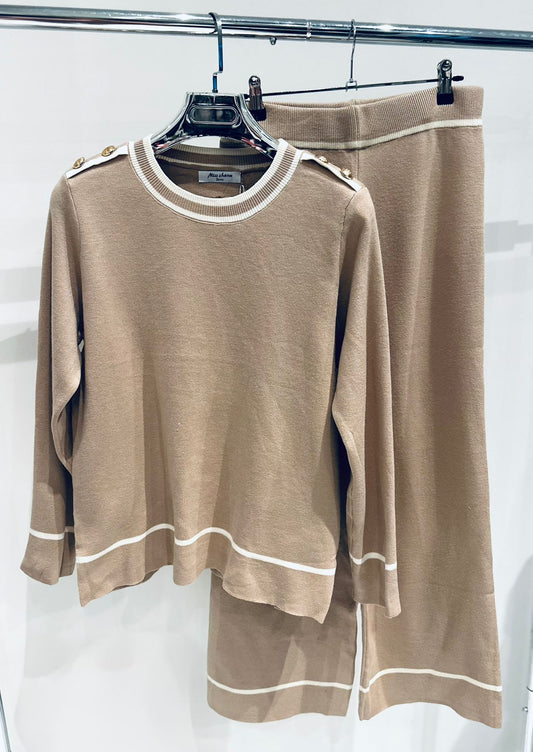 ZAHARA Beige Knitted Top & Pants Co-Ord with Contrast Trim Detail