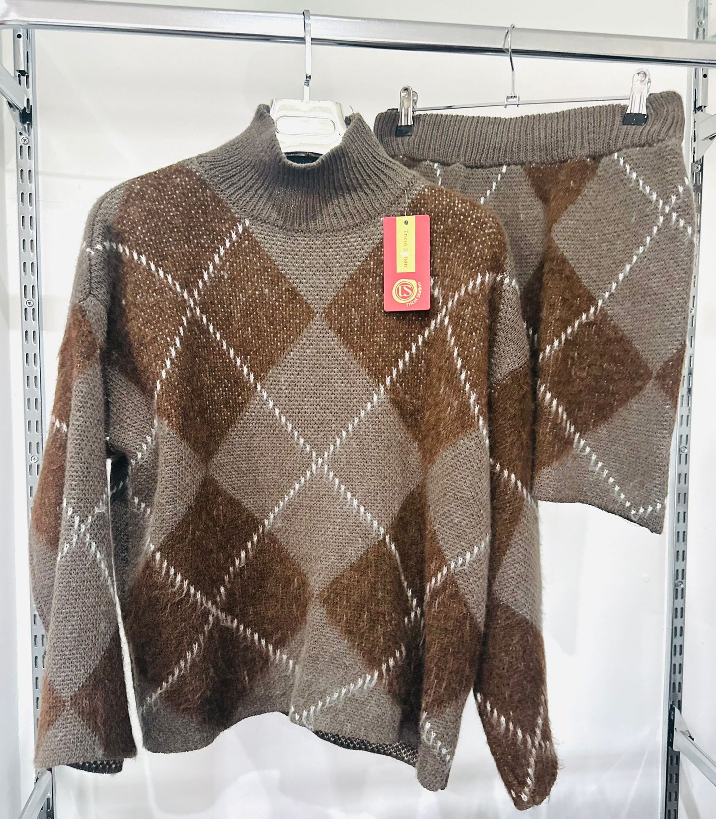 FARAH Brown Argyle Jumper & Skirt Co-Ord