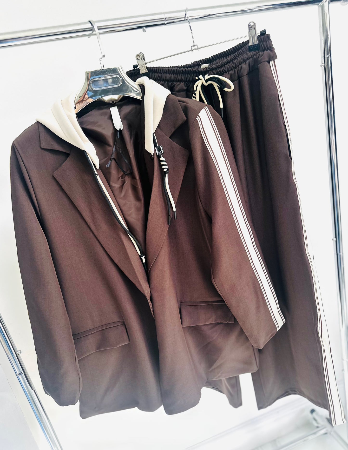 ZETTA Brown Side Stripe Hooded Blazer & Trousers Set