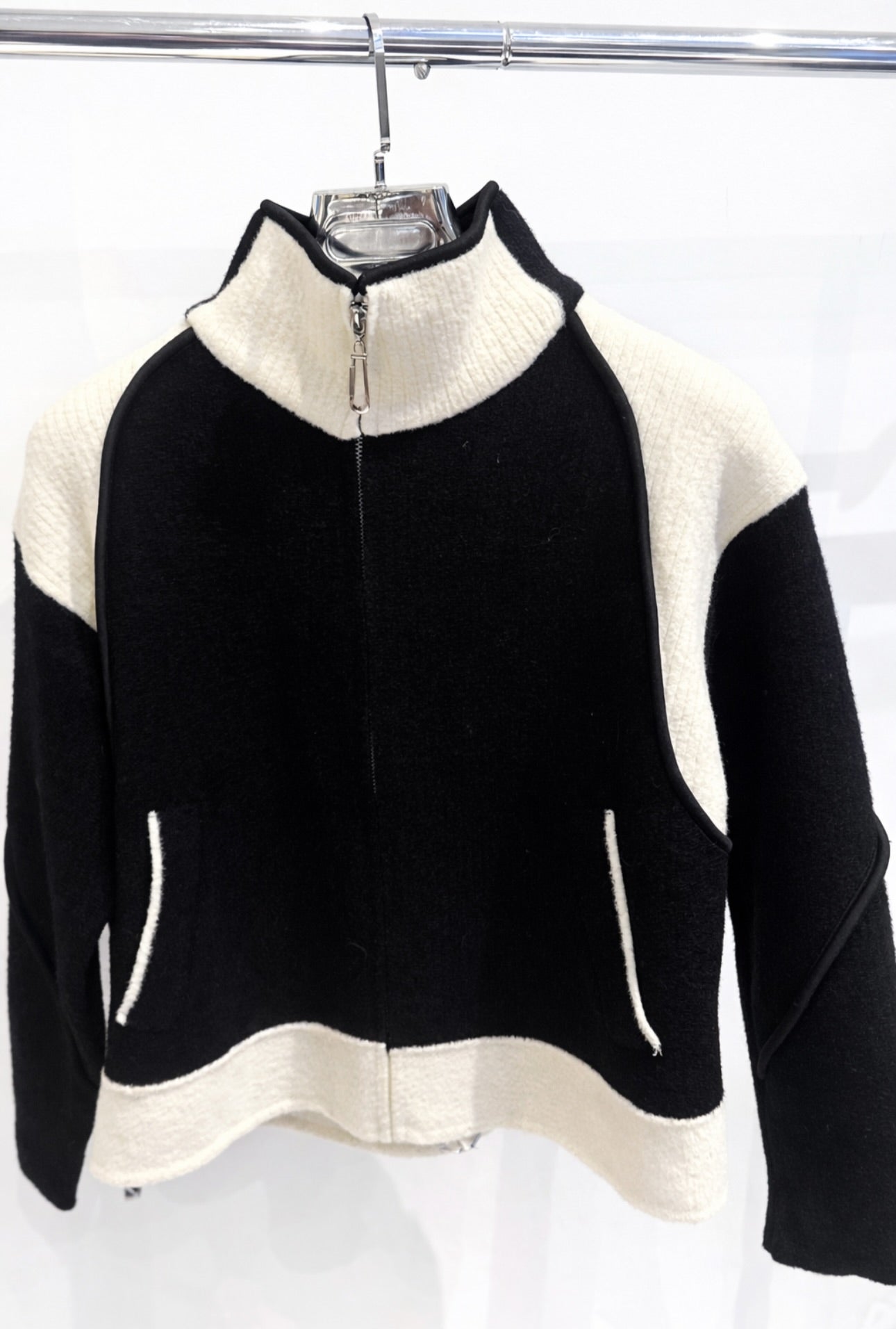 AMADEA Black Knitted Zip Jacket