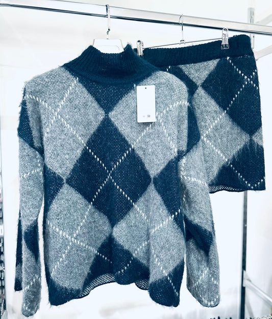 FARAH Navy Argyle Jumper & Skirt Co-Ord