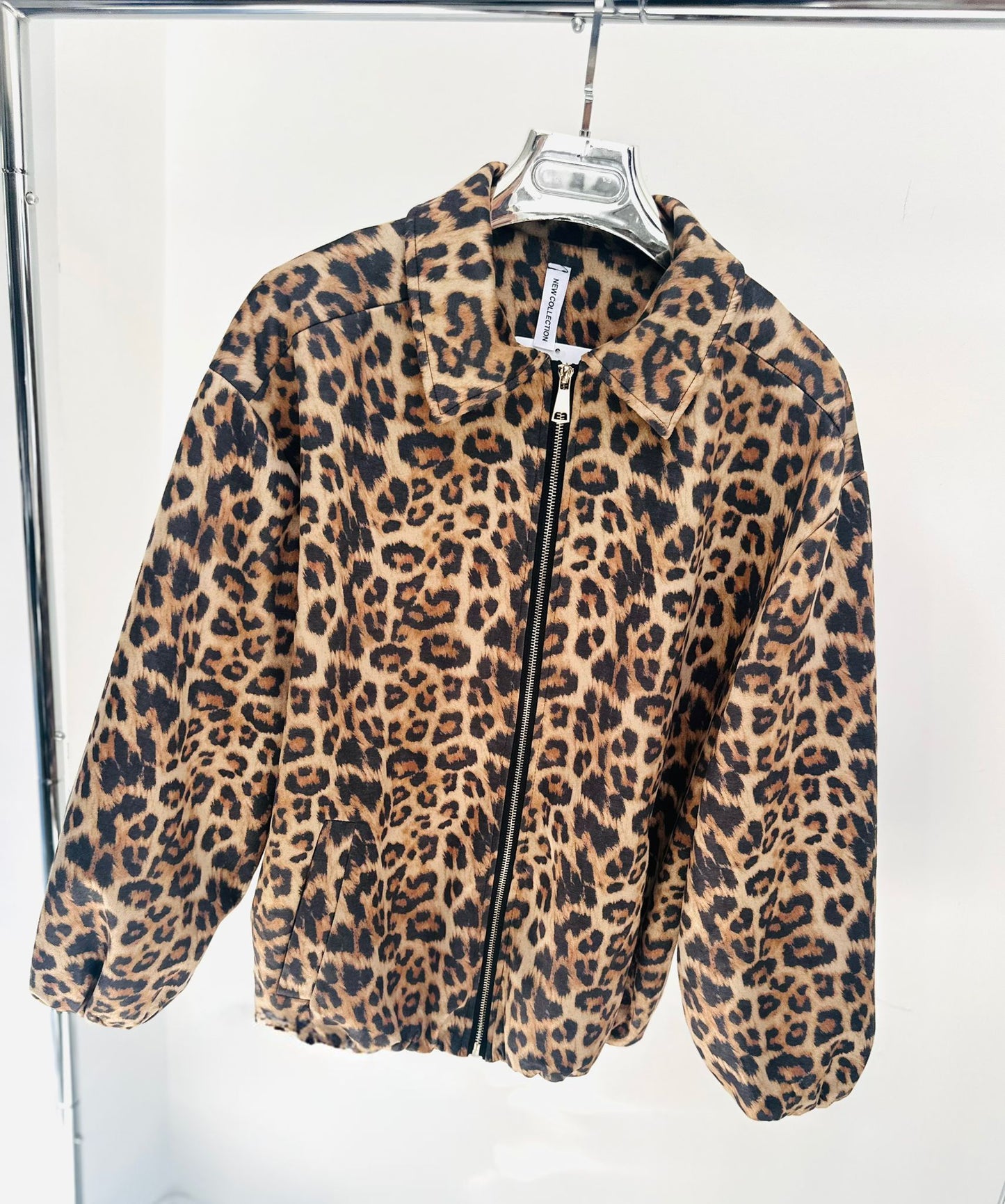 VIENNA Leopard Print Zip Jacket