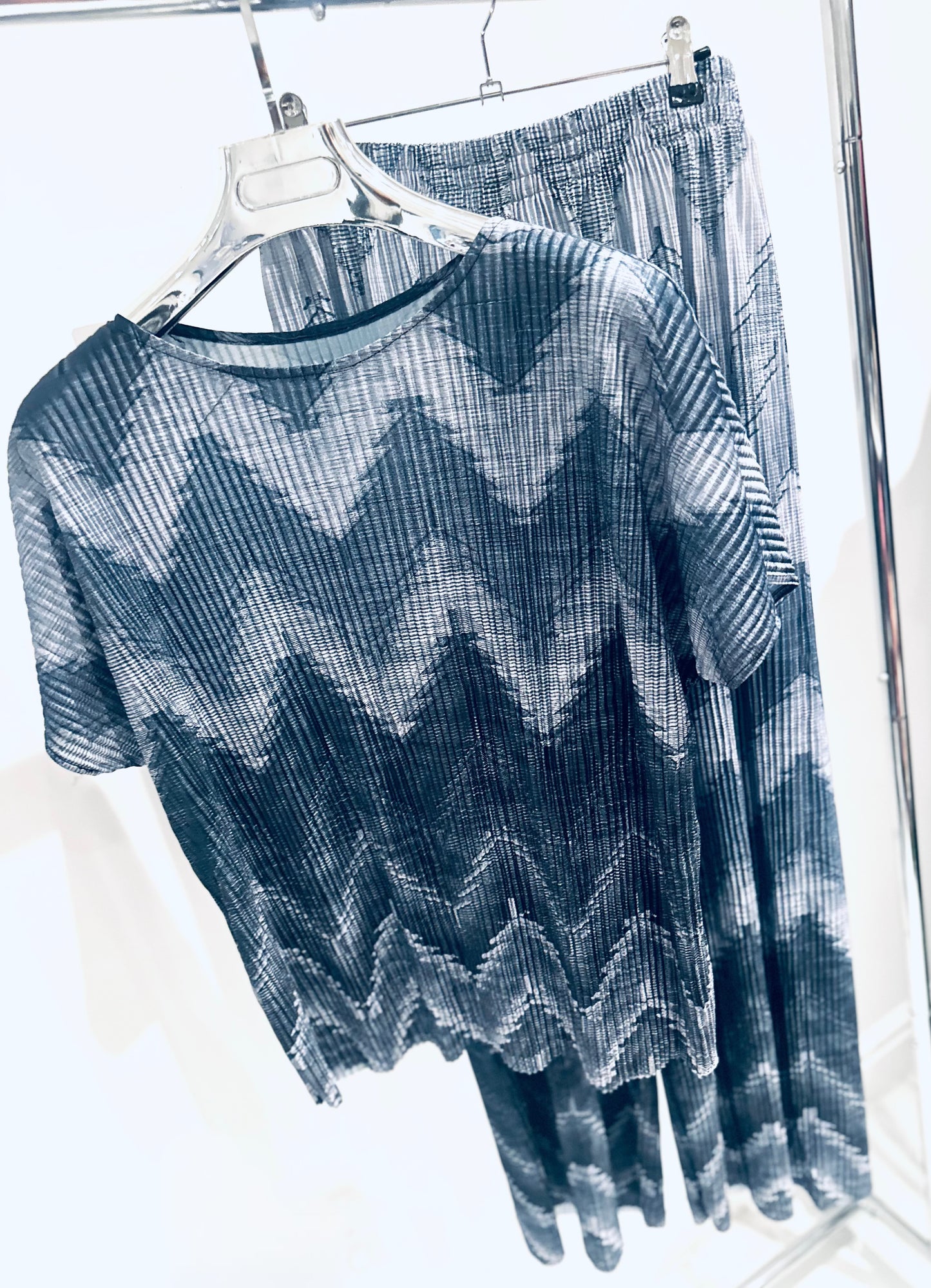 JIANNA Black Zig Zag Printed Co-Ord