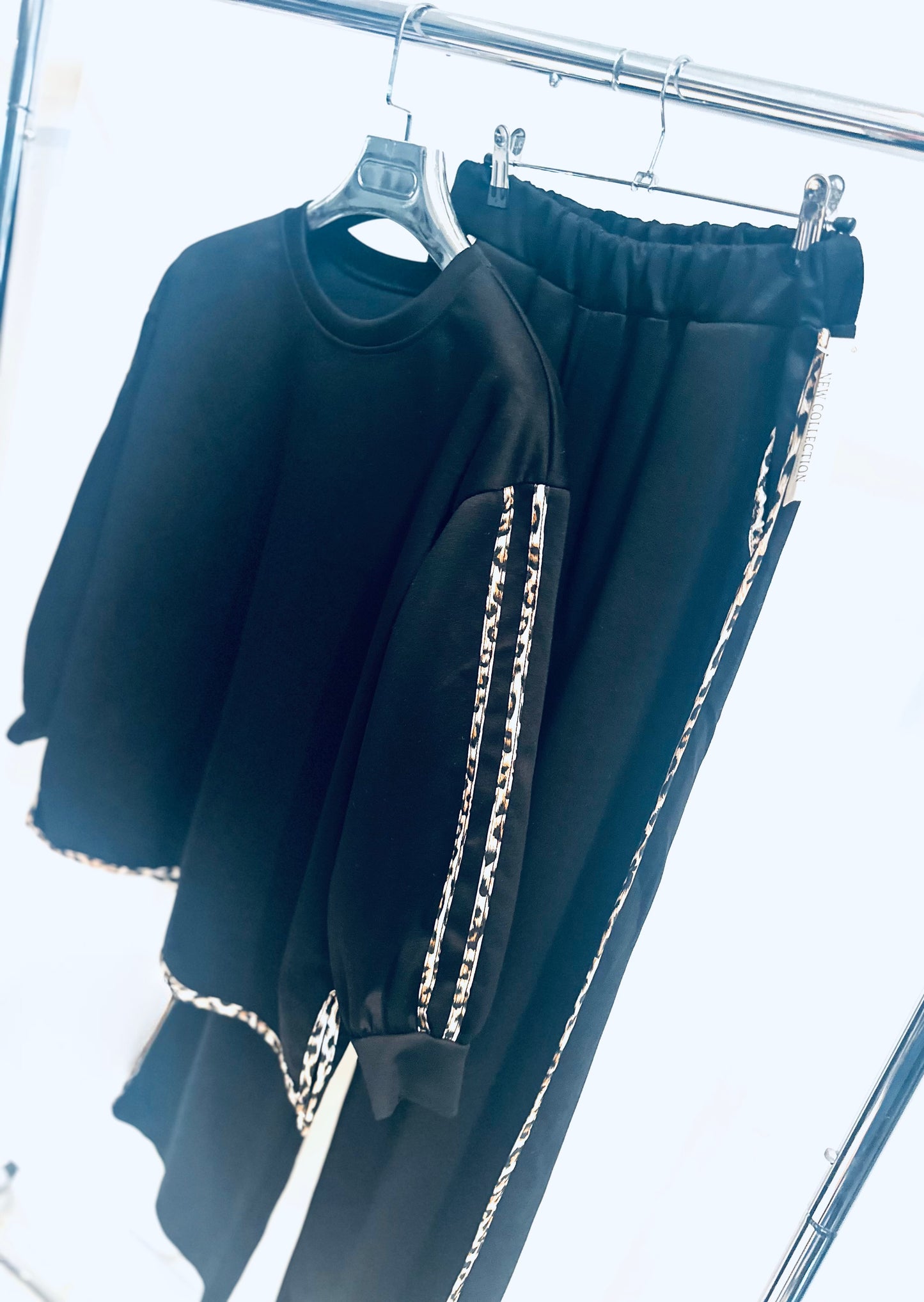 NOLANA Black Lounge Set with Animal Print Stripe.