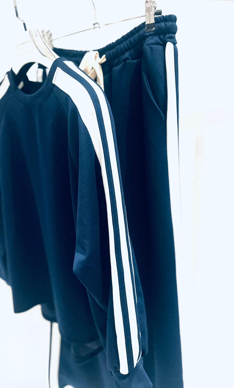 ZAVITA Navy Striped Top & Wide Leg Pants Oversized Co-Ord